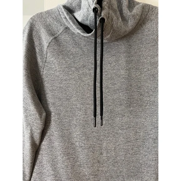 Drawstring Sweater - Picture 3 of 6